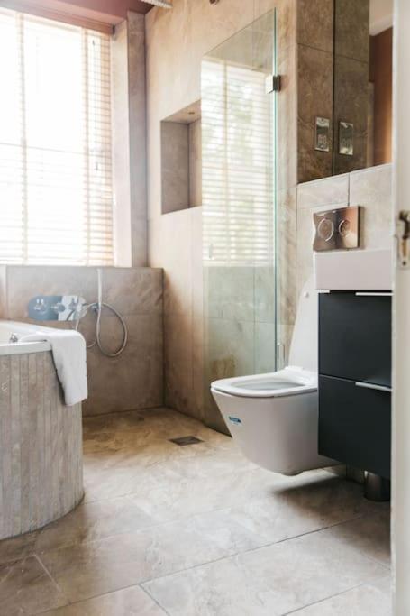 Luxury, Central, Sun-Filled 3 Bed Haven In Μπαθ Εξωτερικό φωτογραφία