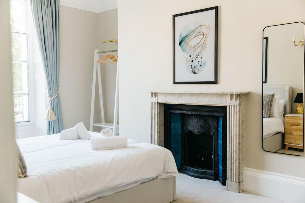 Luxury, Central, Sun-Filled 3 Bed Haven In Μπαθ Εξωτερικό φωτογραφία