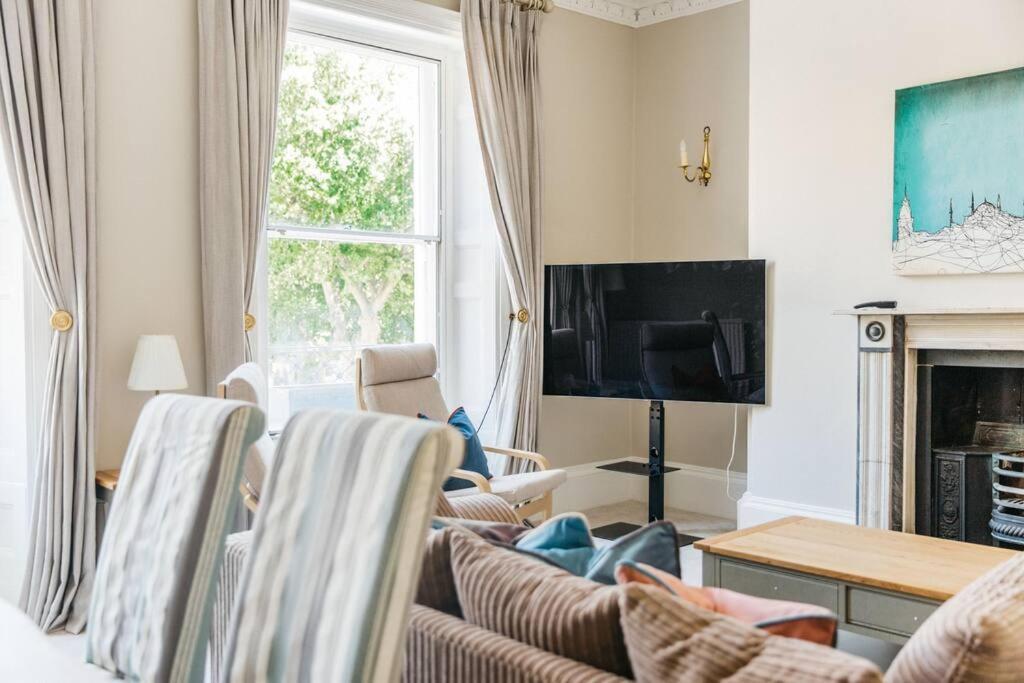Luxury, Central, Sun-Filled 3 Bed Haven In Μπαθ Εξωτερικό φωτογραφία